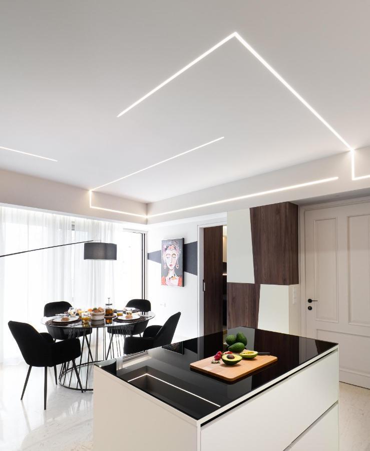 The H Experience - Stylish 2Bd Apt With Balcony In Heraklion Center Exteriör bild